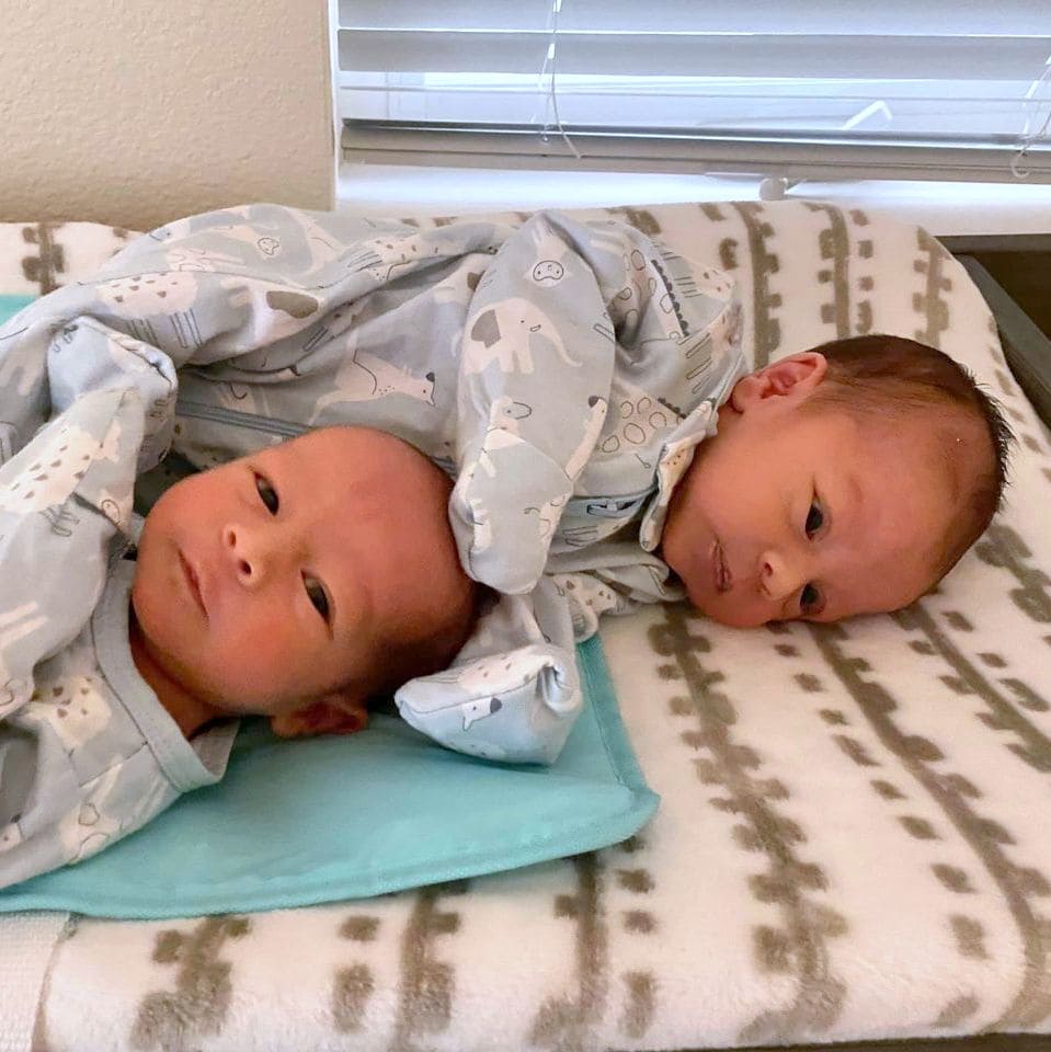 9.14.20_Parent K_Surrogate Aishling_ Babies H&W 10 days old_CM-DP fsc’s little miracles