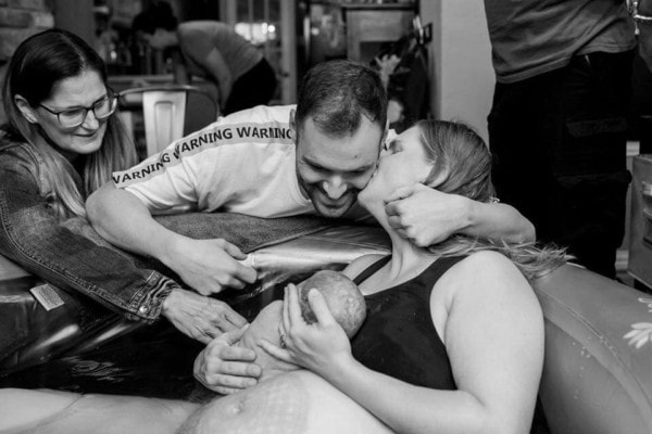 working with a midwife during your surrogacy journey