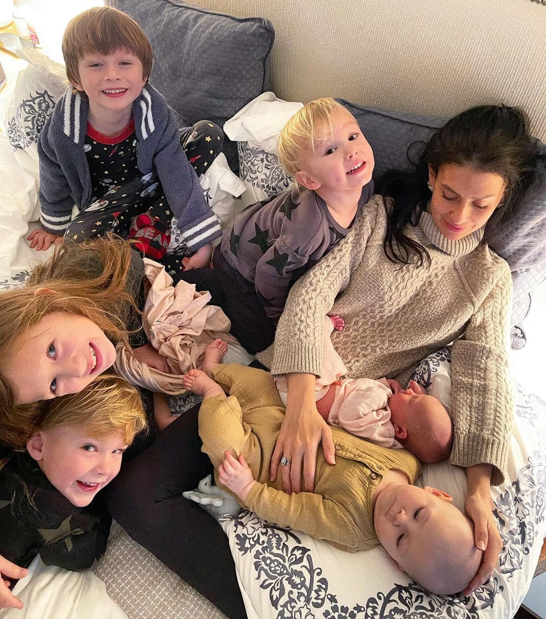 Hilaria Baldwin Hilaria Baldwin Children Surrogate
